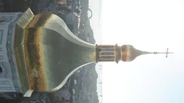 Kyiv. Ukrayna: Kyiv 'deki Aziz Sophias Katedrali. Dikey video