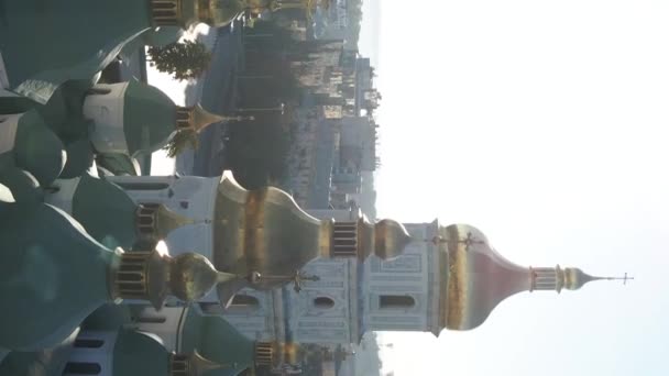 Kyiv 。乌克兰：基辅圣索菲亚大教堂。垂直录像 — 图库视频影像