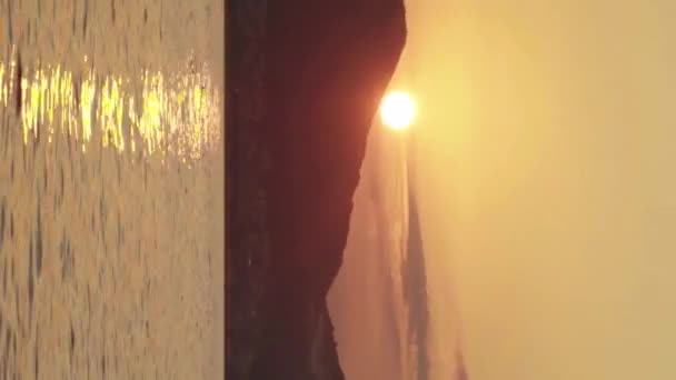 Evening seascape of the Mediterranean Sea near the coast of Montenegro. Vertical video — Stock Video