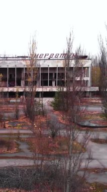 Çernobil Yasak Bölge. Pripyat. Dikey video