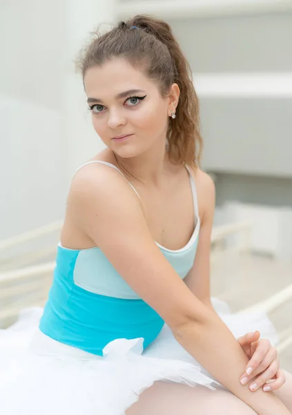 Beautiful flexible slender young girl ballerina. Ballet — Stockfoto