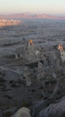 Cappadocia Dikey Görüntü Yavaş Çekimde Balonlar