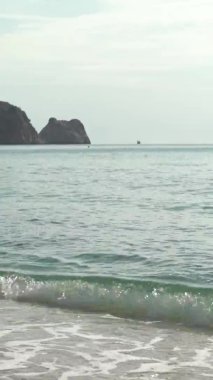 Türkiye 'de sahil kenarında deniz manzarası