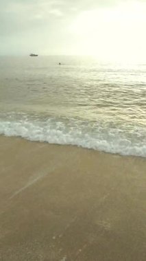 Türkiye 'de sahil kenarında deniz manzarası