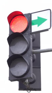Yoldaki bir trafik ışığının dikey videosu