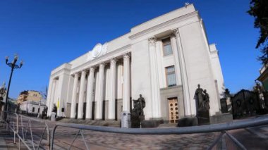 Kyiv-Verkhovna Rada 'daki Ukrayna Parlamentosu binası