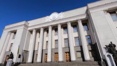 Kyiv-Verkhovna Rada 'daki Ukrayna Parlamentosu binası