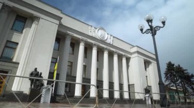 Kyiv-Verkhovna Rada 'daki Ukrayna Parlamentosu binası