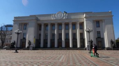 Ukrayna Parlamentosu Kyiv - Verkhovna Rada, ağır çekim