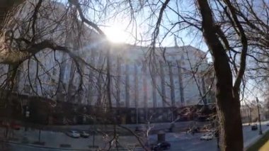 Ukrayna 'nın Kyiv' deki hükümet binası - Bakanlar Kurulu, yavaş çekim