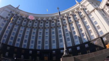Ukrayna 'daki siyasetin sembolü - Hükümet binası