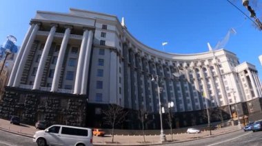 Ukrayna 'daki siyasetin sembolü - Hükümet binası