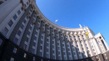 Ukrayna 'daki siyasetin sembolü - Hükümet binası