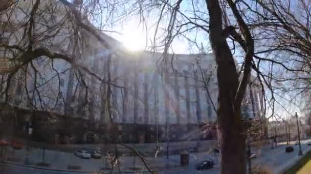 The symbol of politics in Ukraine - Government building — Stock Video