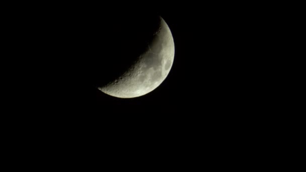 Gece gökyüzünde ay, Yeni Ay — Stok video