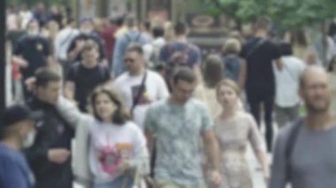 Silhouette of a crowded city street