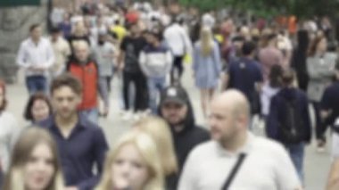 Silhouette of a crowded city street