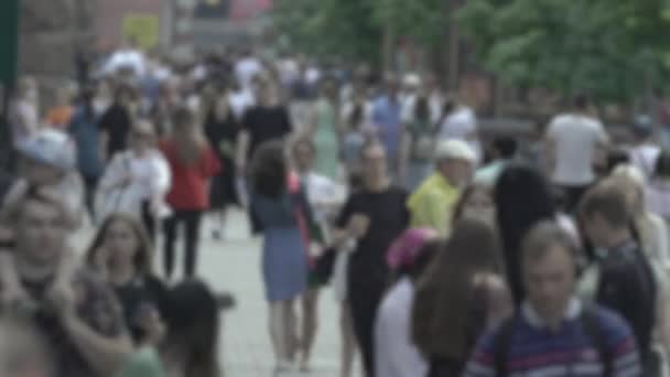 Silhueta de uma rua de cidade lotada — Vídeo de Stock