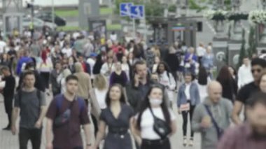 Silhouette of the flow of people in the city