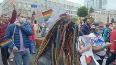 Ukrayna 'nın başkenti Kyiv' deki Kyiv Onur Topluluğunun LGBT haklarının korunması için Eşitlik Yürüyüşü