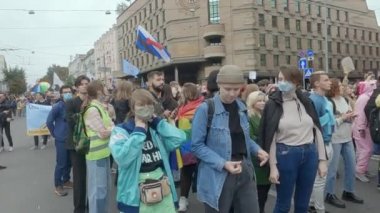 Ukrayna 'nın başkenti Kyiv' deki Kyiv Onur Topluluğunun LGBT haklarının korunması için Eşitlik Yürüyüşü