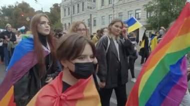 Ukrayna 'nın başkenti Kyiv' deki Kyiv Onur Topluluğunun LGBT haklarının korunması için Eşitlik Yürüyüşü
