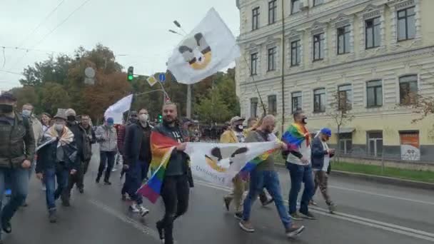 Марш в поддержку прав ЛГБТ-сообщества в Украине - Kyiv Pride — стоковое видео