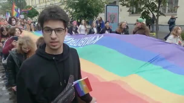 Março em apoio aos direitos da comunidade LGBT na Ucrânia - Kyiv Pride — Vídeo de Stock