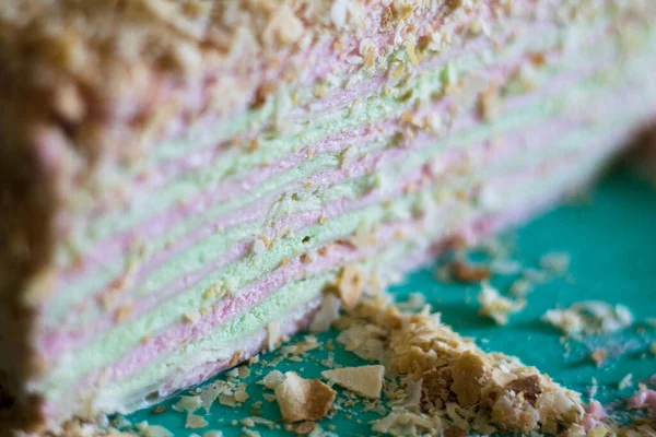 Torta Strati Con Crema Verde Rosa Torta Albumi Montati Cottura — Foto Stock