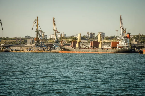 Vista Desde Lejos Sobre Grúas Barcos Puerto Berdyansk — Foto de Stock