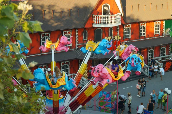 Ride Children Attraction Embankment Berdyansk Nearby Building Sign House Horrors — Stock Photo, Image