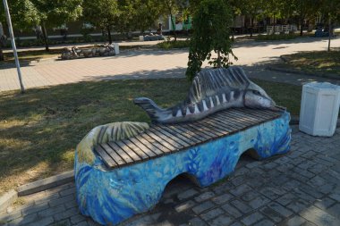 Berdyansk seti üzerinde alışılmadık şekilli dükkanlar