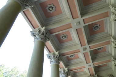 18. yüzyılın güzel eski tavanı.