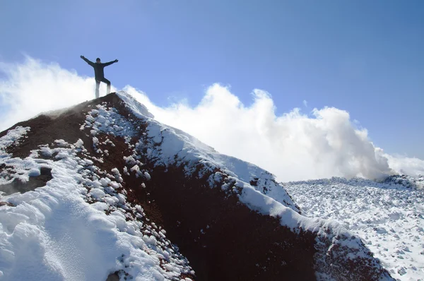 Escalade sur le sommet du volcan Avacha Images De Stock Libres De Droits