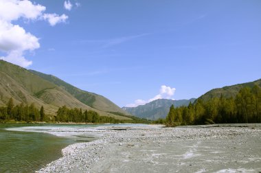 rock Nehri'nin ağzında hustle