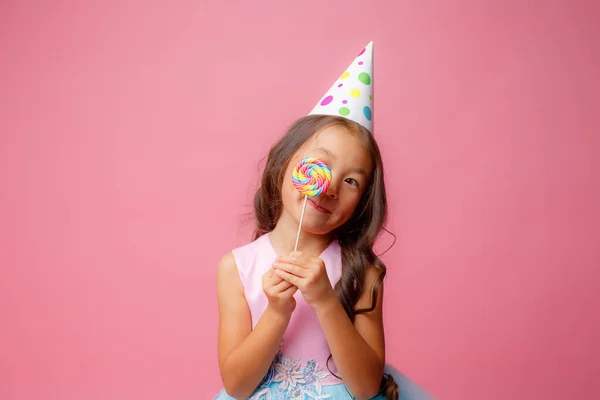 Giovane Ragazza Asiatica Una Festa Compleanno Con Lecca Lecca Uno — Foto Stock