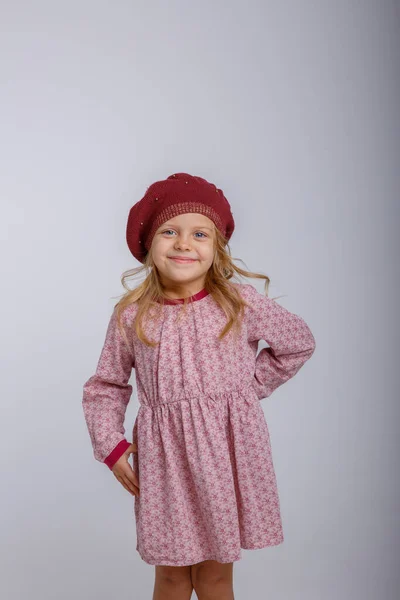 Menina Adorável Vestindo Vestido Rosa Chapéu Com Pompon — Fotografia de Stock