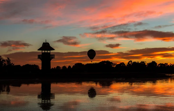 Sonnenaufgang am Ballonsee — Stockfoto