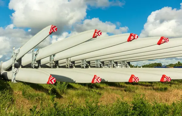 Brist Nya Stora Vindturbinblad — Stockfoto