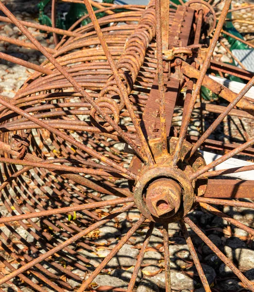 Steel Old Rusted Farm Machine Great Looking Wheel Hub — Stock Photo, Image