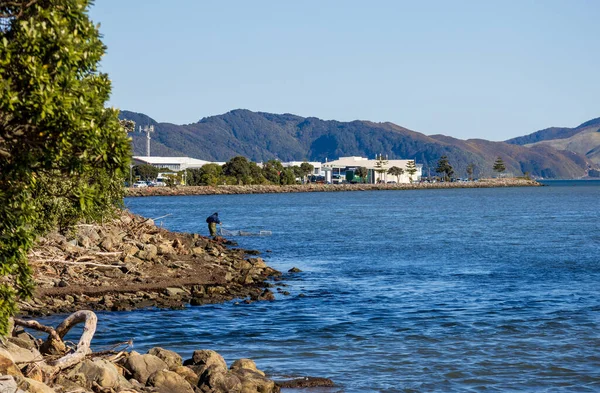 Auf Fischer Mit Seinem Weißdornbedarf Eingang Des Huttales Atg Petone — Stockfoto