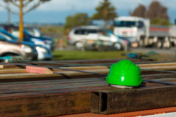 Green Safety Hat — Stock Photo, Image