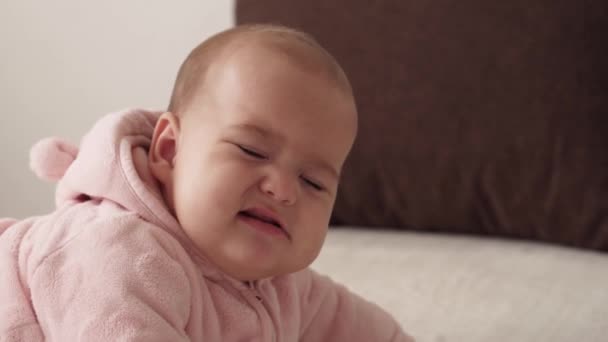 Videos Pour Innocence Irritee Innocence Irritee Clips Video Hd 4k Footage Depositphotos