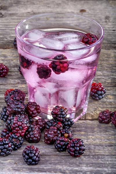 Brombeeren Eisgetränk — Stockfoto