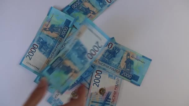 Unrecognizable Caucasian Woman Counts Russian Rubles 2000 Bills Lays Out — Stock Video