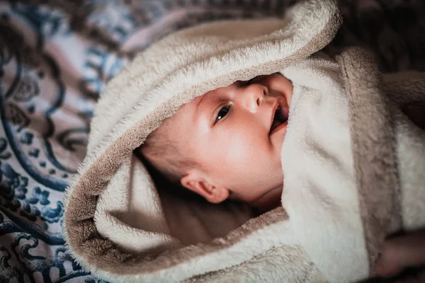 Babybauch — Stockfoto