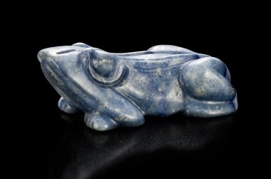 Dumortierite frog carved figurine clipart