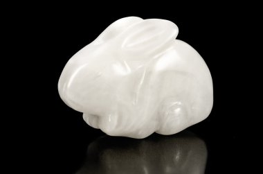 Tavşan beyaz akik oyma
