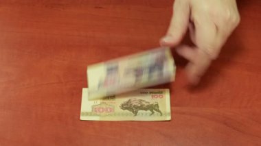 Eski beyaz kağıt para Yayilim