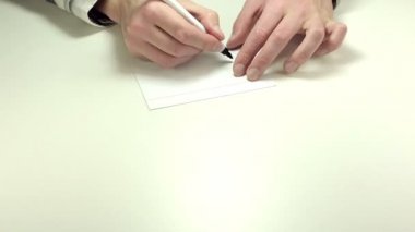 Belki bir not kağıdına yazmak